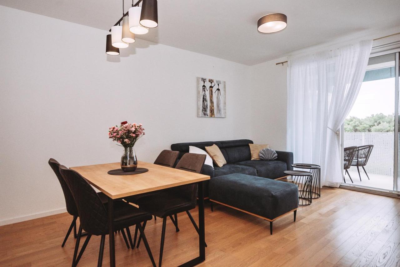 Ferienwohnung Apartman Martina Zadar Exterior foto